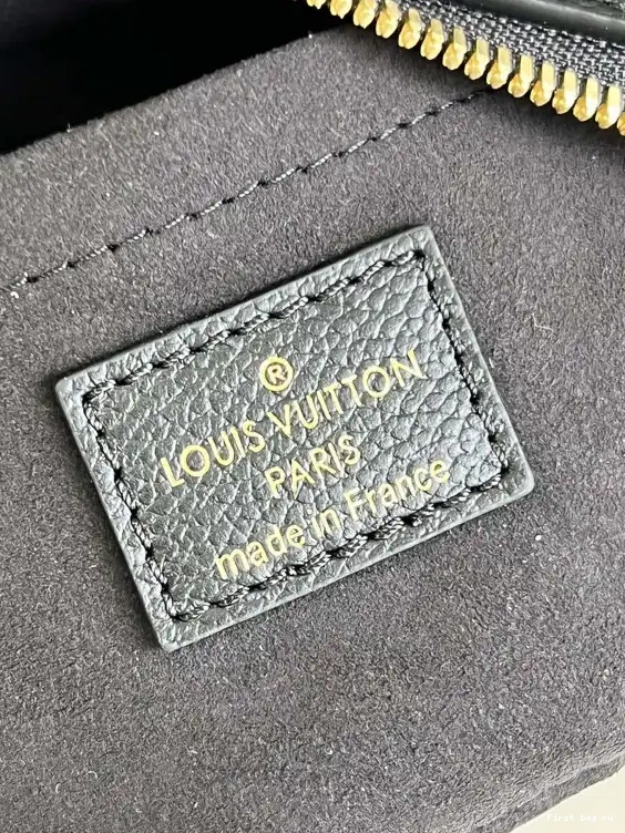 First bag ru LOUIS BAGATELLE VUITTON 0603